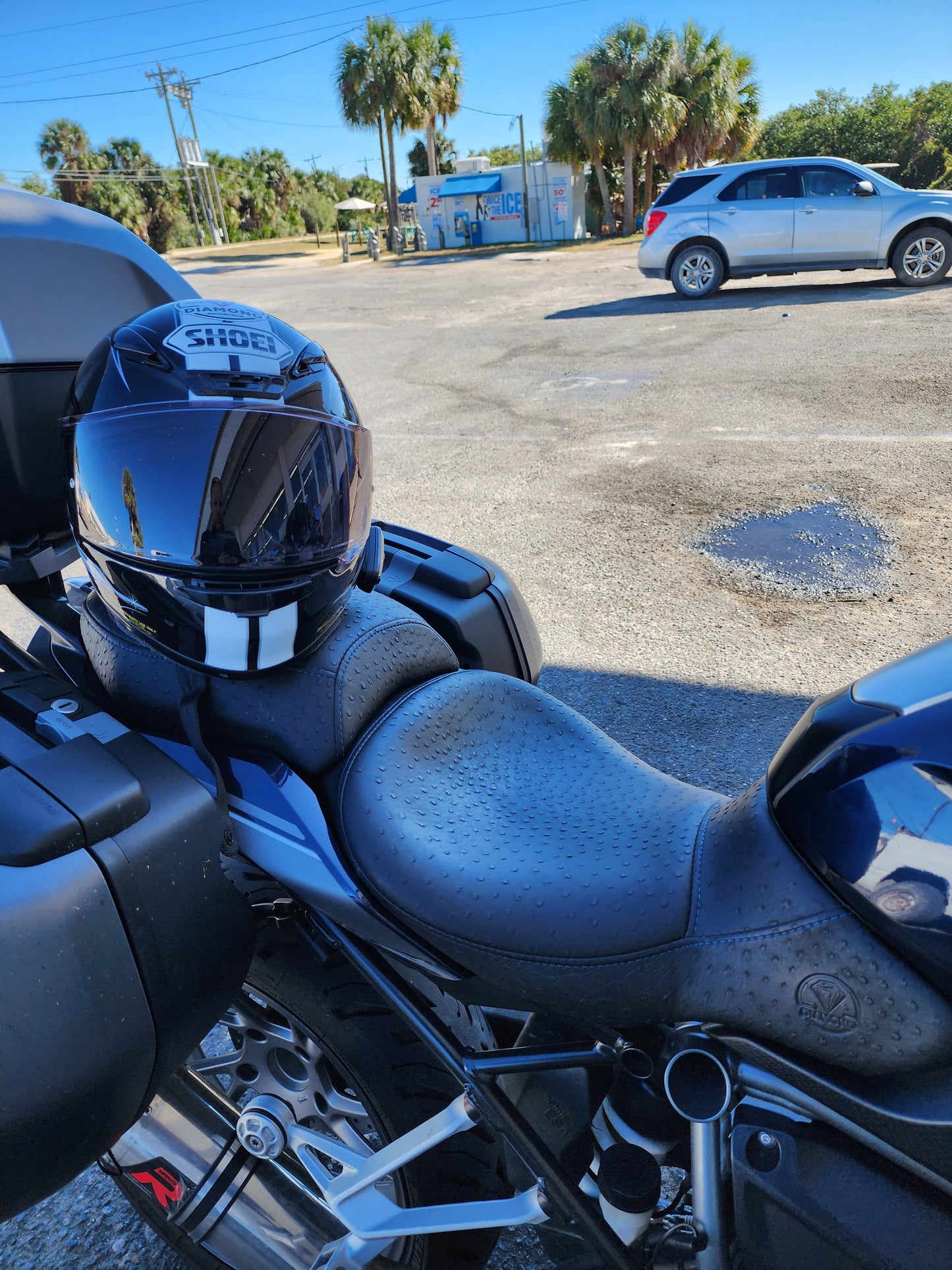BMW // R 1250 RS Driver & Passenger Custom Fit Seat