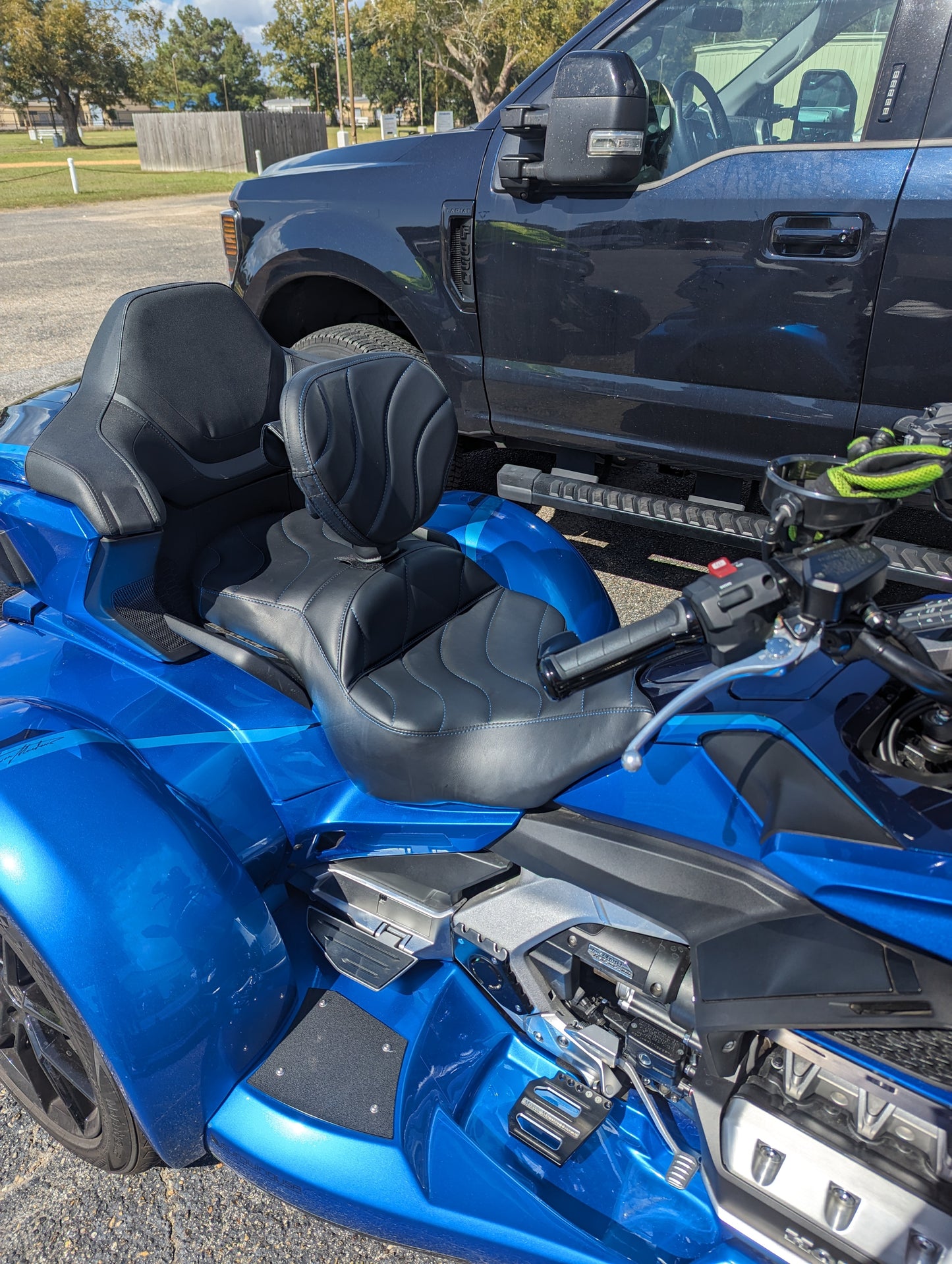 Honda // Goldwing 1800 - Custom Fit, Extended Passenger Seat