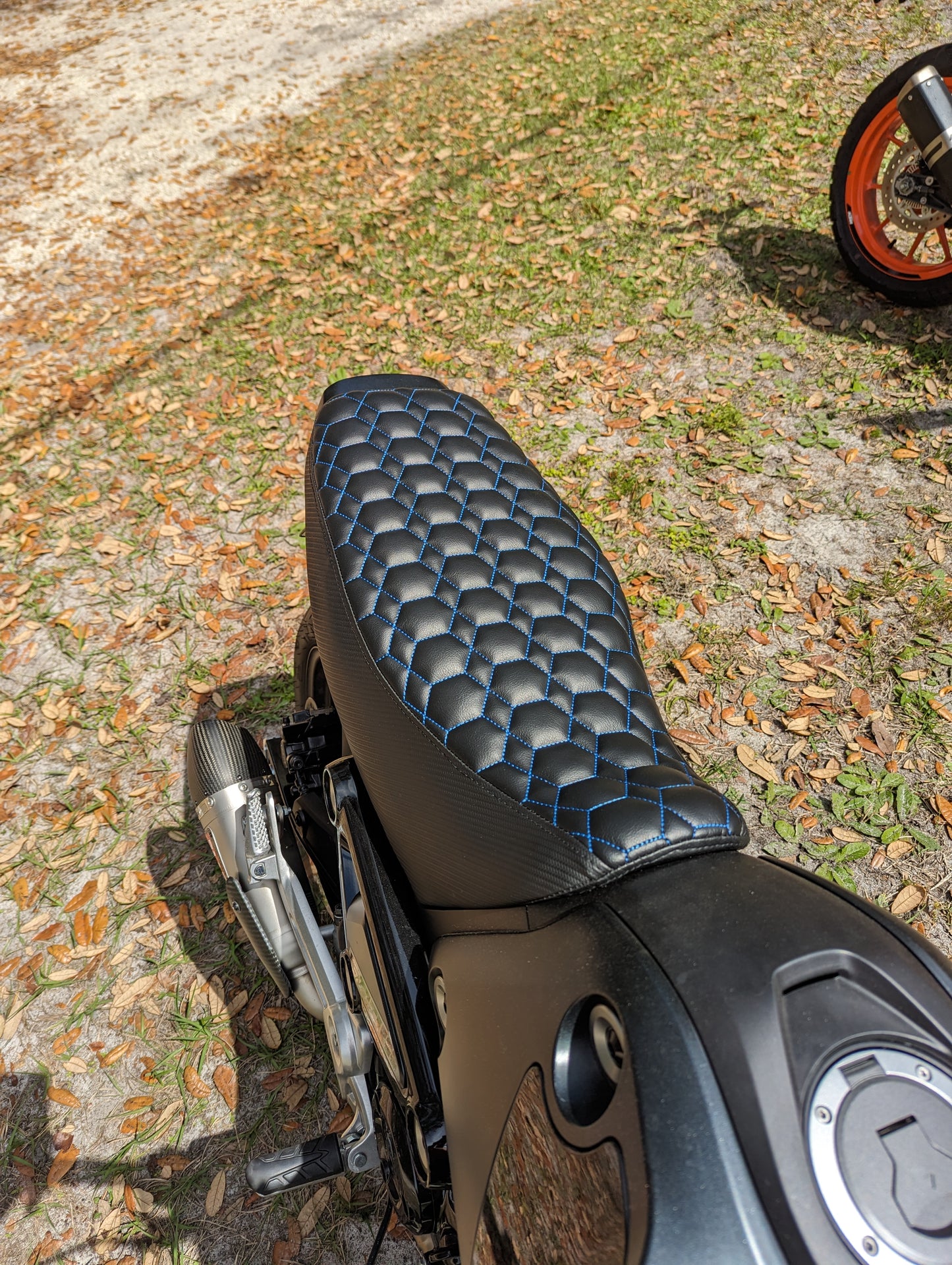 Honda // Grom Custom Seat Gen 3 (2022-2025)