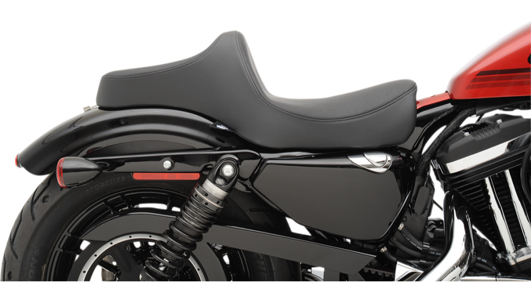 2004-2022 EVO Sportster Predator 3 Seat - Smooth