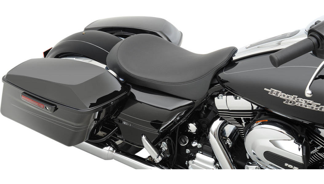 Solo Seat - Extended Reach & Lowered