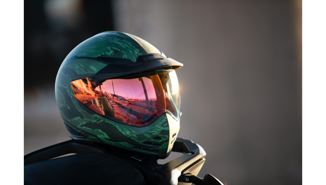 ICON DOMAIN Helmet - Tiger's Blood - Green Graphic