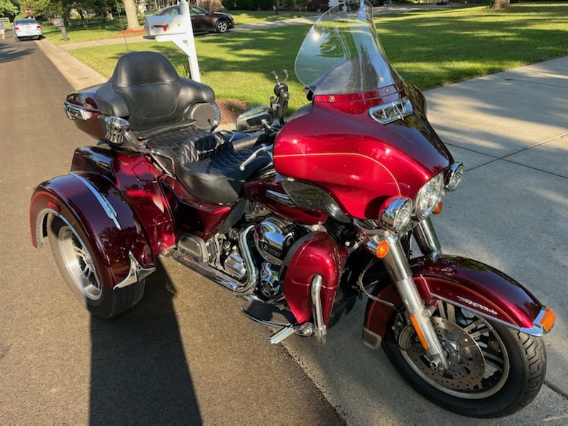 Custom harley deals tri glide